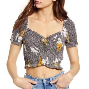Astr The Label Smocked Crop Top